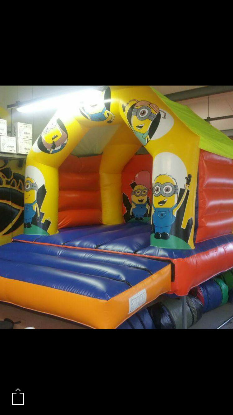 Minion Bouncy Castle